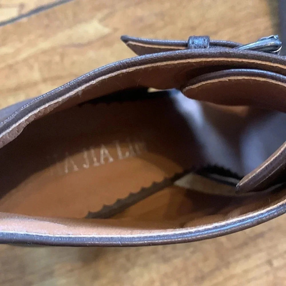 Open toe heel booties - Picture 5 of 8